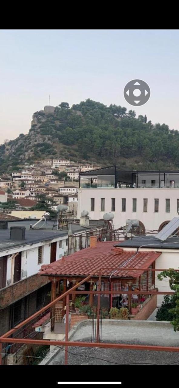 Flat In Berat'S Center Apartment Exterior photo
